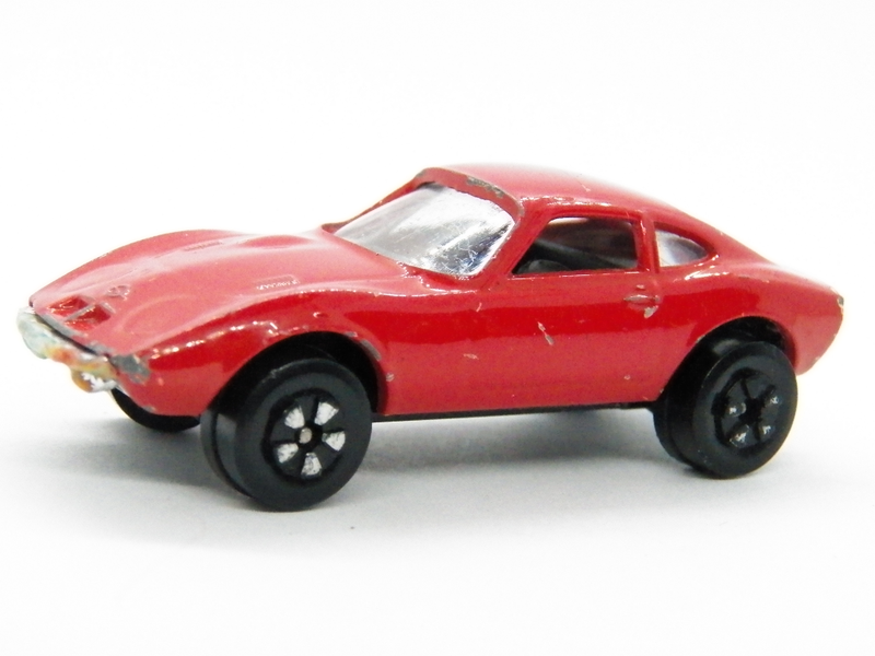 Illustration for article titled Playart 1:64 Opel GT
